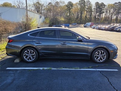 2022 Hyundai Sonata SEL