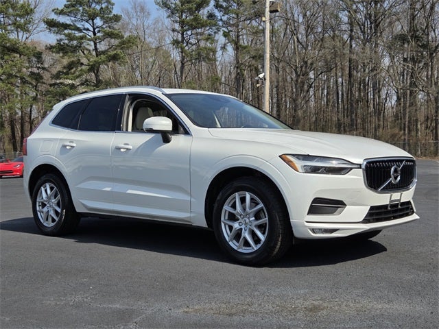 2021 Volvo XC60 T5 Momentum