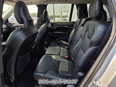 2017 Volvo XC90 T6 Momentum