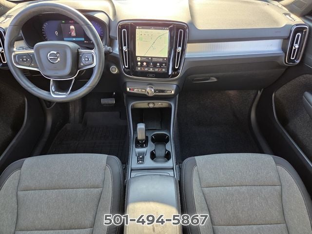 2024 Volvo XC40 B5 Core