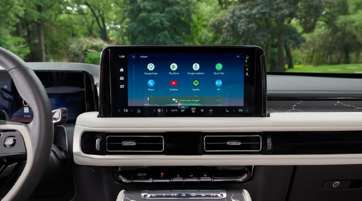 The center touchscreen inside a 2027 Lincoln Aviator® Black Label™ SUV | McLarty Lincoln in North Little Rock AR
